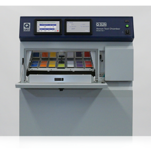 机器中的 Q-SUN Xe-1 样品